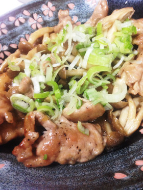 ヘルシー!豚こま&きのこの柚子ポン炒め